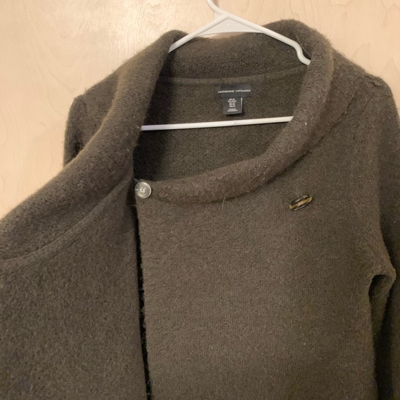 Adrianna Vittadini wrap sweater with button, size M - Picture 4 of 5